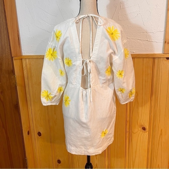 NWT SOMETHING NAVY Revolve Embroidered 3/4 Sleeve Open Back Mini Dress Sz-S - Picture 6 of 10